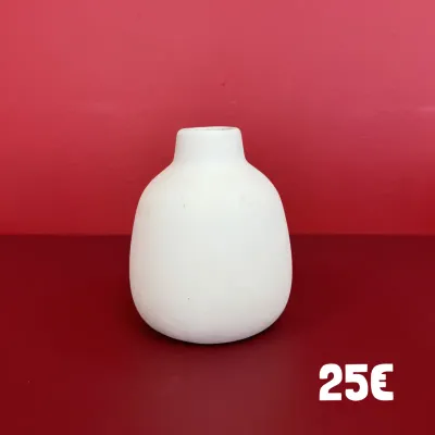 Photo des pièces de céramique avec leur prix