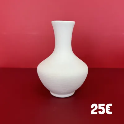 Photo des pièces de céramique avec leur prix