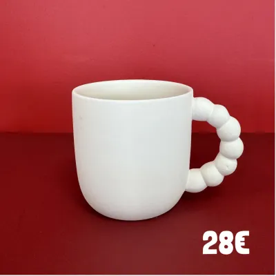 Photo des pièces de céramique avec leur prix