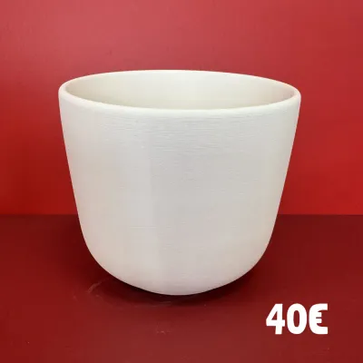 Photo des pièces de céramique avec leur prix