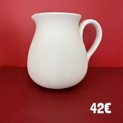 Photo des pièces de céramique avec leur prix